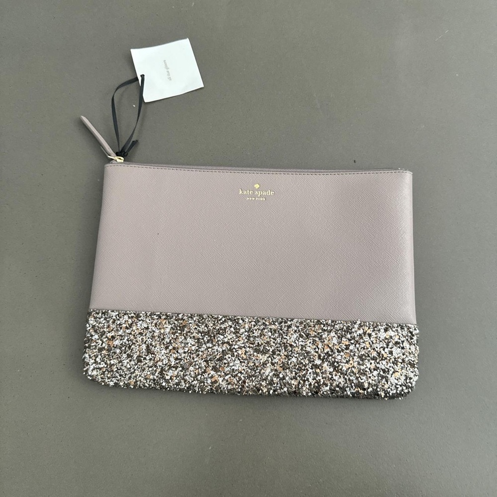Kate spade gia Greta court grey glitter large leather cosmetic bag 💖